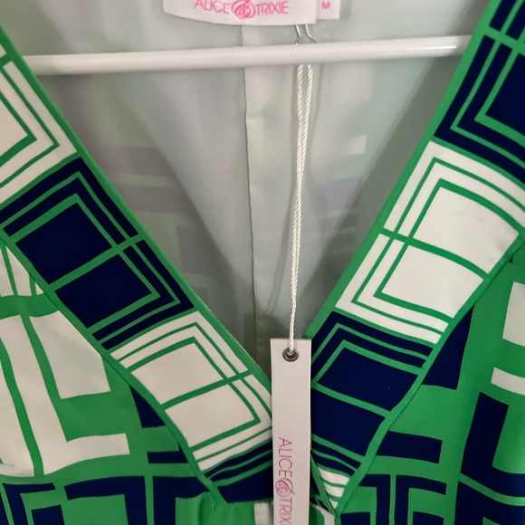 NWT-Alice and Trixie mod pattern dress - Picture 4 of 6